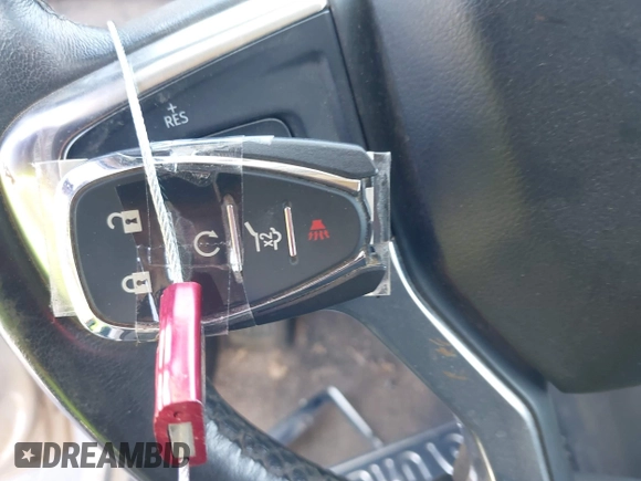 2020 Chevrolet Blazer LT with VIN 3GNKBHRS3LS570083, listed as a IAAI auction lot 42500284 with 46,491 mi miles and . Bid and sale history available at DreamBid. Image 11.