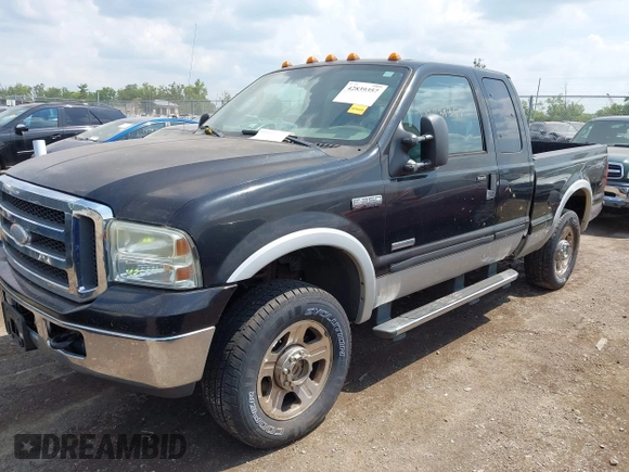 2005 Ford F-250 XL с VIN 1FTSX21P65EB71776, выставлен на аукционе IAAI как лот 42839357 с пробегом 237 582 миль миль и . История ставок и продаж доступна на DreamBid. Изображение 2.