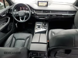 2019 Audi Q7 Prestige with VIN WA1VAAF79KD007533, listed as a Copart auction lot 46195905 with 69,555 mi miles and Salvage Title. Bid and sale history available at carsss.com. Image 8.