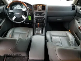 2005 Chrysler 300 Touring AWD with VIN 2C3JK53G25H696808, listed as a Copart auction lot 80527754 with 138,351 mi miles and Clean Title. Bid and sale history available at DreamBid. Image 8.