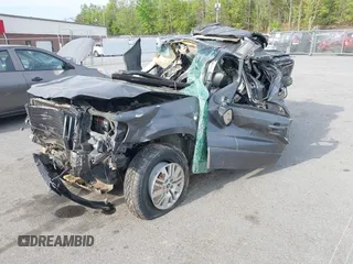 2005 Mercury Mariner Luxury с VIN 4M2CU57125DJ10233, выставлен на аукционе IAAI как лот 42028770 с пробегом Не указан миль и . История ставок и продаж доступна на DreamBid. Изображение 2.