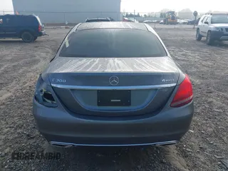 2021 Mercedes-Benz C 300 with VIN W1KWF8EB7MR618067, listed as a IAAI auction lot 42475488 with 47,000 mi miles and . Bid and sale history available at DreamBid. Image 17.