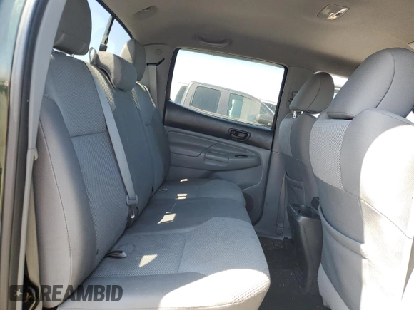2013 Toyota Tacoma with VIN 3TMLU4EN9DM109458, listed as a Copart auction lot 47403635 with 131,766 mi miles and Salvage Title. Bid and sale history available at DreamBid. Image 10.