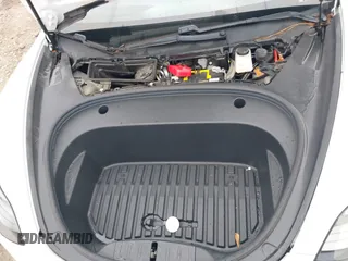 2021 Tesla Model 3 Long Range z VIN 5YJ3E1EB9MF014985, wystawiony jako IAAI lot #41672208 z przebiegiem 52 222 mil mil oraz . Historia ofert i sprzedaży dostępna na DreamBid. Obrazek 10.