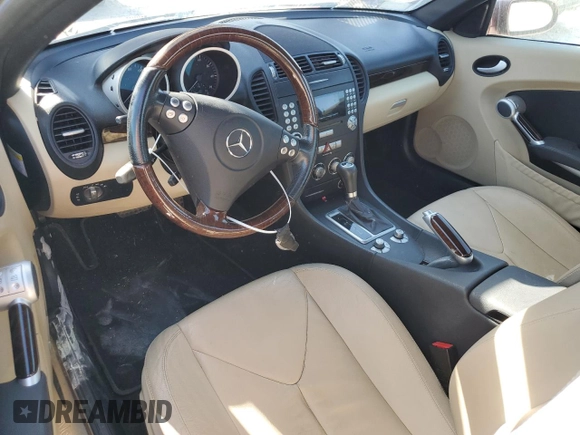 2007 Mercedes-Benz SLK 350 with VIN WDBWK56F07F154582, listed as a Copart auction lot 50014805 with 94,596 mi miles and Clean title. Bid and sale history available at DreamBid. Image 8.