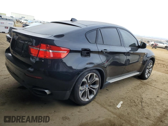 2011 BMW X6 50i with VIN 5UXFG8C56BLZ96125, listed as a Copart auction lot 84271244 with 69,732 mi miles and Salvage Title. Bid and sale history available at carsss.com. Image 3.