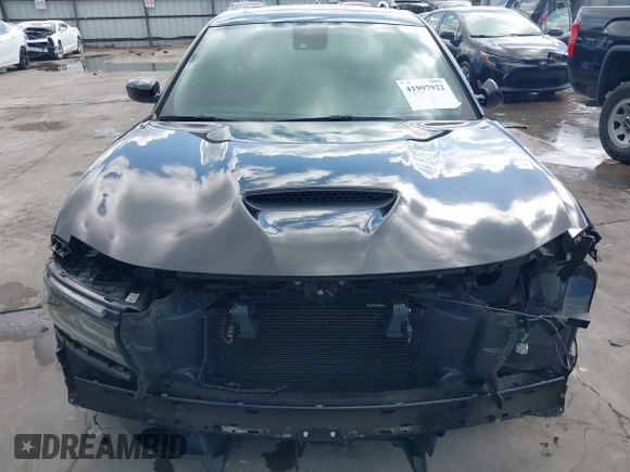 2022 Dodge Charger R/T with VIN 2C3CDXCT3NH240215, listed as a IAAI auction lot 41997922 with 38,771 mi miles and . Bid and sale history available at carsss.com. Image 13.