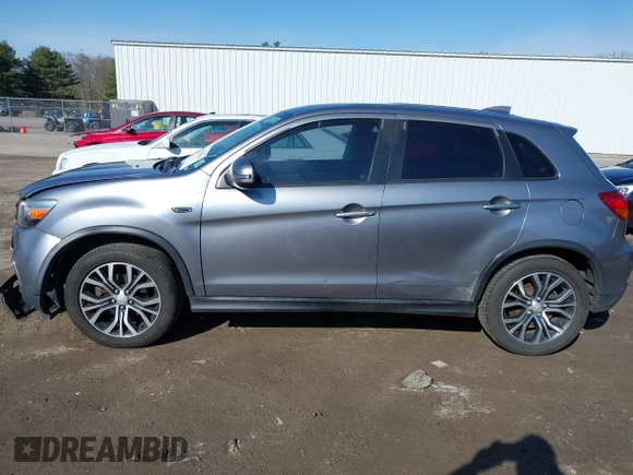 2018 Mitsubishi Outlander SE with VIN JA4AR3AW4JZ034691, listed as a IAAI auction lot 42004538 with 130,617 mi miles and . Bid and sale history available at DreamBid. Image 15.