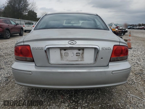 2003 Hyundai Sonata with VIN KMHWF25H53A753679, listed as a Copart auction lot 84063614 with 179,175 mi miles and Salvage Title. Bid and sale history available at carsss.com. Image 6.