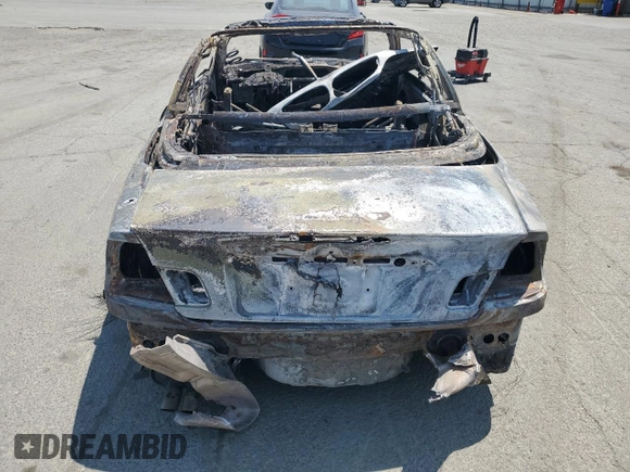 2005 BMW 3 Series 325Ci z VIN WBABW33465PL39123, wystawiony jako Copart lot #59957275 z przebiegiem Nie podano mil oraz Nie do naprawy • Non repairable. Historia ofert i sprzedaży dostępna na DreamBid. Obrazek 6.
