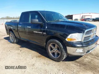 2012 Ram 1500 Big Horn z VIN 1C6RD6GT6CS201481, wystawiony jako IAAI lot #41841869 z przebiegiem 204 392 mil mil oraz . Historia ofert i sprzedaży dostępna na DreamBid. Obrazek 1.