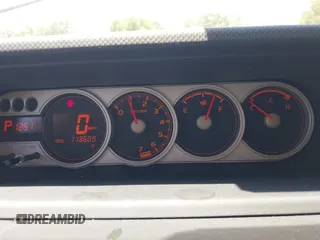 2008 Scion xB z VIN JTLKE50E481008499, wystawiony jako IAAI lot #42295038 z przebiegiem 113 609 mil mil oraz . Historia ofert i sprzedaży dostępna na DreamBid. Obrazek 7.