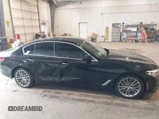 2018 BMW 5 Series 530i xDrive with VIN WBAJA7C57JWC76417, listed as a IAAI auction lot 42318400 with 64,367 mi miles and . Bid and sale history available at DreamBid. Image 13.