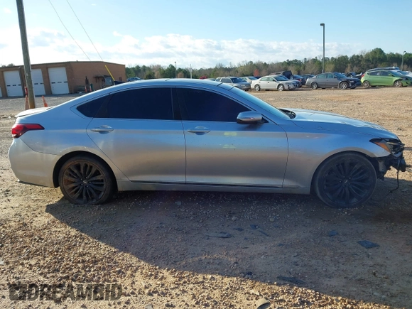 2015 Hyundai Genesis 5.0L with VIN KMHGN4JF2FU019625, listed as a IAAI auction lot 41809078 with 146,650 mi miles. Bid and sale history available at carsss.com. Image 12.