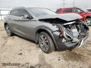 2017 Infiniti QX30 Luxury with VIN SJKCH5CR7HA030449, listed as a Copart auction lot 69488983 with 67,912 mi miles. Bid and sale history available at carsss.com. Image 4.