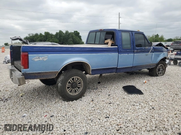1996 Ford F-250 z VIN 1FTHX26F0TEA10475, wystawiony jako Copart lot #53327235 z przebiegiem 307 273 mil mil oraz Szkoda całkowita • Salvage title. Historia ofert i sprzedaży dostępna na DreamBid. Obrazek 3.
