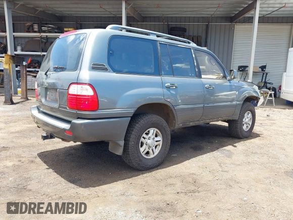 1998 Lexus LX 470 with VIN JT6HT00WXW0024160, listed as a IAAI auction lot 42175029 with 259,867 mi miles and . Bid and sale history available at DreamBid. Image 4.