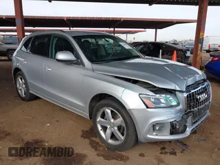 2011 Audi Q5 3.2L Premium Plus with VIN WA1DKAFPXBA063247, listed as a IAAI auction lot 41240885 with 110,412 mi miles. Bid and sale history available at carsss.com. Image 1.