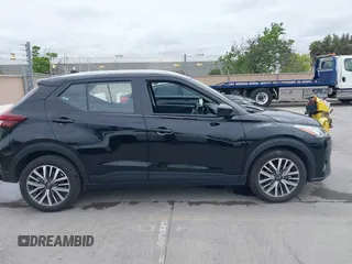 2024 Nissan Kicks SV with VIN 3N1CP5CV5RL491617, listed as a IAAI auction lot 42125112 with 25,965 mi miles. Bid and sale history available at carsss.com. Image 13.