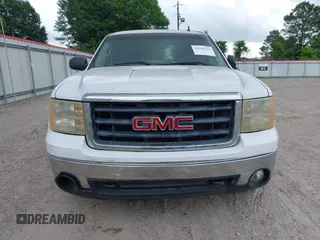 2008 GMC Sierra 1500 Work Truck z VIN 2GTEK133981178274, wystawiony jako IAAI lot #42146222 z przebiegiem 246 353 mil mil oraz . Historia ofert i sprzedaży dostępna na DreamBid. Obrazek 12.