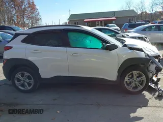 2023 Hyundai Kona SEL with VIN KM8K6CAB6PU955473, listed as a IAAI auction lot 40722504 with 25,675 mi miles. Bid and sale history available at carsss.com. Image 14.