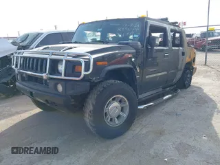 2007 Hummer H2 SUT with VIN 5GRGN22U97H111474, listed as a IAAI auction lot 41285467 with Not Provided miles. Bid and sale history available at carsss.com. Image 2.