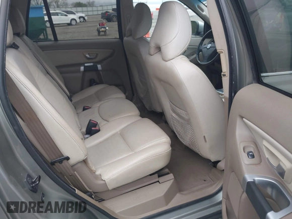 2008 Volvo XC90 I6 with VIN YV4CY982281419454, listed as a IAAI auction lot 41978446 with 257,281 mi miles. Bid and sale history available at carsss.com. Image 8.