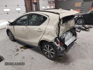 2018 Toyota Prius One with VIN JTDKDTB33J1618298, listed as a IAAI auction lot 42142736 with 101,981 mi miles and . Bid and sale history available at DreamBid. Image 3.