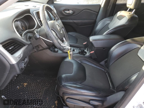 2017 Jeep Cherokee Trailhawk L Plus with VIN 1C4PJMBB1HW510027, listed as a Copart auction lot 82337424 with 144,044 mi miles and Clean Title. Bid and sale history available at carsss.com. Image 7.