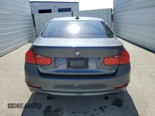 2013 BMW 3 Series 328i xDrive с VIN WBA3B5C55DF597111, выставлен на аукционе Copart как лот 62063575 с пробегом 105 018 миль миль и Чистый • Clean title. История ставок и продаж доступна на DreamBid. Изображение 6.