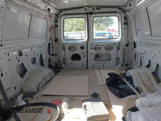 2008 Ford Econoline Cargo Commercial with VIN 1FTNE14W88DA33750, listed as a IAAI auction lot 41997596 with 338,000 mi miles. Bid and sale history available at carsss.com. Image 8.