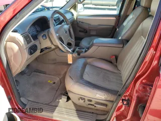 2004 Mercury Mountaineer Convenience z VIN 4M2ZU86K34ZJ33799, wystawiony jako Copart lot #80166614 z przebiegiem 217 718 mil mil oraz Czysty tytuł • Clean title. Historia ofert i sprzedaży dostępna na DreamBid. Obrazek 7.