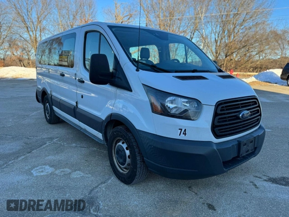 2018 Ford Transit XL z VIN 1FMZK1ZM0JKA91950, wystawiony jako Copart lot #43653035 z przebiegiem 226 142 mil mil oraz Czysty tytuł • Clean title. Historia ofert i sprzedaży dostępna na DreamBid. Obrazek 1.