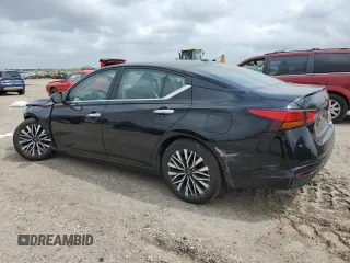 2024 Nissan Altima 2.5 SV with VIN 1N4BL4DVXRN386333, listed as a Copart auction lot 51134815 with 33,452 mi miles and Salvage Title. Bid and sale history available at carsss.com. Image 2.