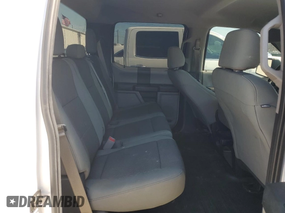 2015 Ford F-150 XLT with VIN 1FTEW1C83FFC26776, listed as a Copart auction lot 45487015 with 204,970 mi miles and Clean Title. Bid and sale history available at carsss.com. Image 10.