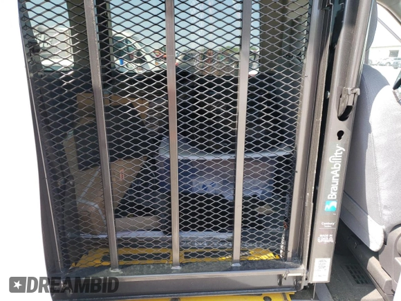 2016 Ford Transit Passenger XL with VIN 1FBZX2XM5GKB38949, listed as a Copart auction lot 54437285 with 84,653 mi miles and Clean Title. Bid and sale history available at DreamBid. Image 11.