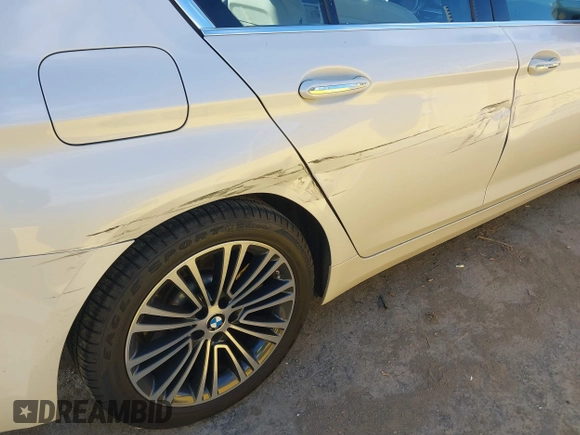 2017 BMW 5 Series 530i xDrive with VIN WBAJA7C33HWA70987, listed as a IAAI auction lot 41721231 with 99,507 mi miles and . Bid and sale history available at carsss.com. Image 18.