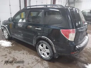 2009 Subaru Forester X with VIN JF2SH63629H743523, listed as a IAAI auction lot 41925173 with 196,469 mi miles and . Bid and sale history available at DreamBid. Image 3.
