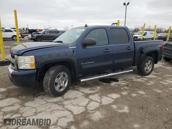 2010 Chevrolet Silverado 1500 1HY with VIN 3GCXKUEJ0AG131282, listed as a Copart auction lot 49652055 with 209,901 mi miles and Salvage Title. Bid and sale history available at DreamBid. Image 1.