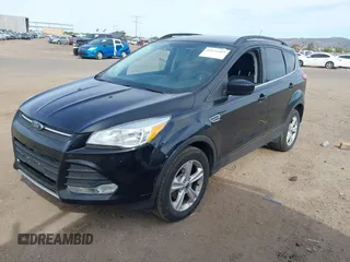 2016 Ford Escape SE with VIN 1FMCU0GX4GUC56208, listed as a IAAI auction lot 42173482 with 124,325 mi miles and . Bid and sale history available at carsss.com. Image 2.