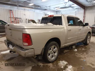 2015 Ram 1500 Big Horn with VIN 1C6RR7LG7FS612067, listed as a IAAI auction lot 41596673 with 200,743 mi miles. Bid and sale history available at carsss.com. Image 4.