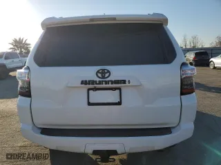 2023 Toyota 4Runner SR5 Premium with VIN JTENU5JR1P6182251, listed as a Copart auction lot 43088355 with 26,655 mi miles and Salvage Title. Bid and sale history available at carsss.com. Image 6.