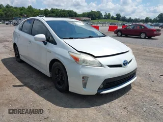 2014 Toyota Prius Four with VIN JTDKN3DU1E1751019, listed as a IAAI auction lot 42712348 with 165,308 mi miles and . Bid and sale history available at DreamBid. Image 1.