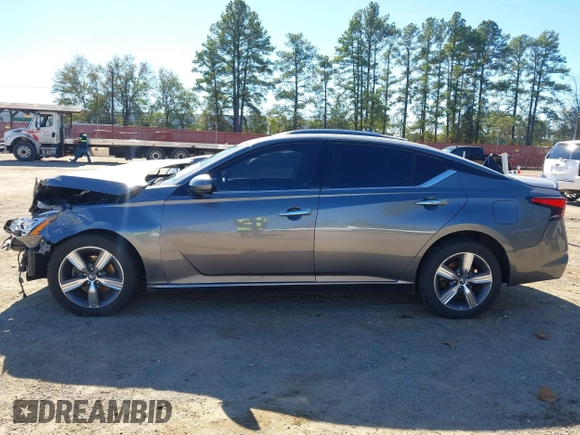 2019 Nissan Altima SL with VIN 1N4BL4EW3KC191988, listed as a IAAI auction lot 40833199 with 73,234 mi miles and . Bid and sale history available at carsss.com. Image 15.