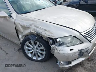 2012 Lexus LS 460 z VIN JTHBL5EFXC5110621, wystawiony jako IAAI lot #41714523 z przebiegiem 104 684 mil mil oraz . Historia ofert i sprzedaży dostępna na DreamBid. Obrazek 6.