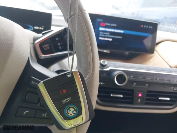 2019 BMW i3 with VIN WBY8P2C59K7D97415, listed as a IAAI auction lot 41509553 with 58,083 mi miles. Bid and sale history available at carsss.com. Image 11.