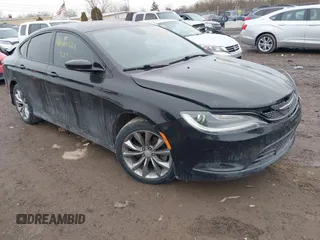 2016 Chrysler 200 S with VIN 1C3CCCBG6GN118068, listed as a IAAI auction lot 41465526 with 114,499 mi miles. Bid and sale history available at carsss.com. Image 1.