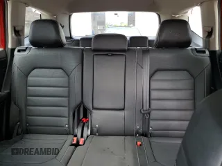 2024 Volkswagen Atlas SEL z VIN 1V2BR2CA3RC533646, wystawiony jako Copart lot #56513415 z przebiegiem 10 498 mil mil oraz Czysty tytuł • Clean title. Historia ofert i sprzedaży dostępna na DreamBid. Obrazek 10.