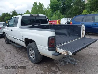 1998 Dodge 1500 с VIN 1B7HC13Y1WJ234944, выставлен на аукционе IAAI как лот 42322057 с пробегом 164 985 миль миль и . История ставок и продаж доступна на DreamBid. Изображение 3.