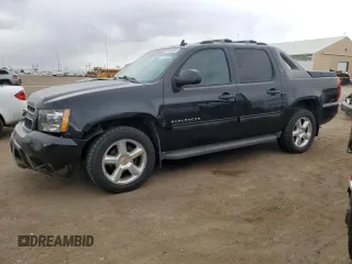2010 Chevrolet Avalanche LT with VIN 3GNVKFE09AG100713, listed as a Copart auction lot 44765995 with 197,854 mi miles and Salvage title. Bid and sale history available at DreamBid. Image 1.
